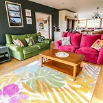 Millers Lane House * Aught Upper