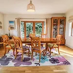 Millers Lane House * Aught Upper