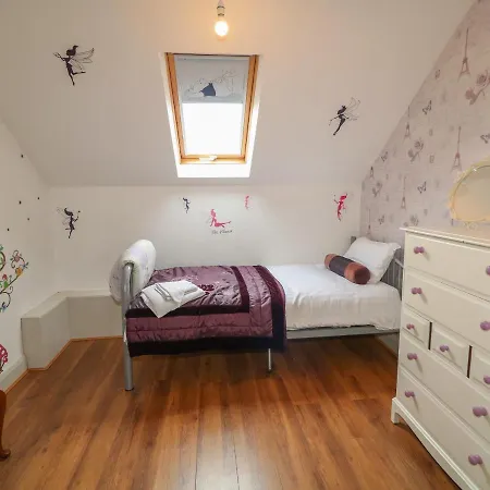 Millers Lane House Aught Upper