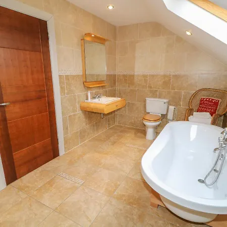 Millers Lane House Aught Upper