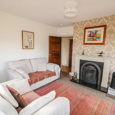 Millers Lane House *