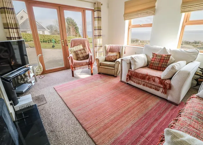 Millers Lane House * Aught Upper